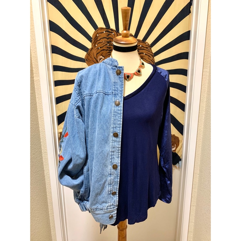 🌈 Stylish modern velvet top - Picture 7 of 8